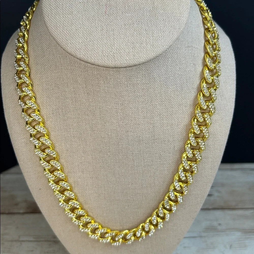 Stunning Gold Cuban Link Chain Necklace Adorned With Crystals
